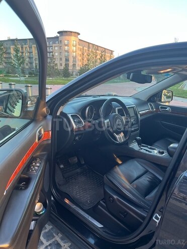 Jeep Grand Cherokee 2011, 240,000 km - 3.6 л - Bakı