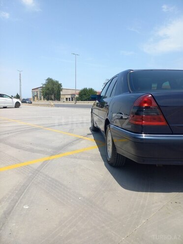 Mercedes C 180 1999, 325,682 km - 1.8 l - Sumqayıt