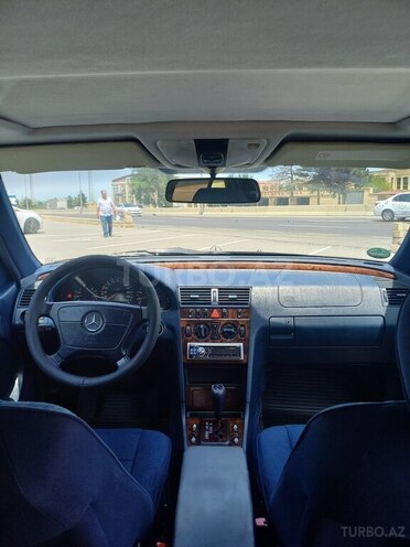Mercedes C 180 1999, 325,682 km - 1.8 l - Sumqayıt