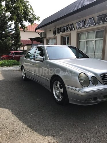 Mercedes E 270 2000, 506,000 km - 2.7 l - Şəki
