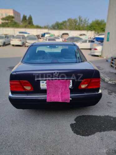 Mercedes E 240 1997, 338,000 km - 2.4 л - Bakı