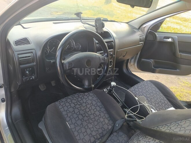 Opel Astra 2000, 546,000 km - 1.8 л - Qusar