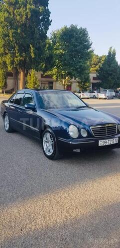 Mercedes E 240 2000, 450,000 km - 2.4 l - Gəncə