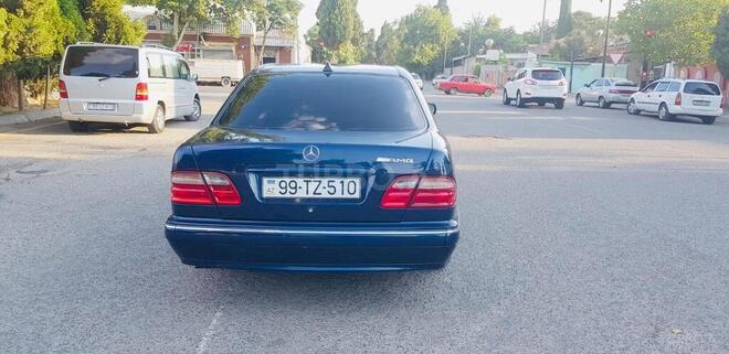 Mercedes E 240 2000, 450,000 km - 2.4 l - Gəncə