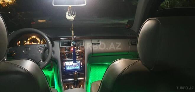Mercedes E 240 2000, 450,000 km - 2.4 l - Gəncə