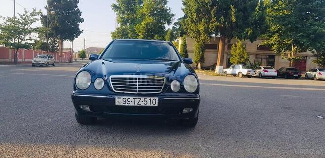 Mercedes E 240 2000, 450,000 km - 2.4 l - Gəncə