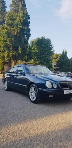 Mercedes E 240 2000, 450,000 km - 2.4 l - Gəncə