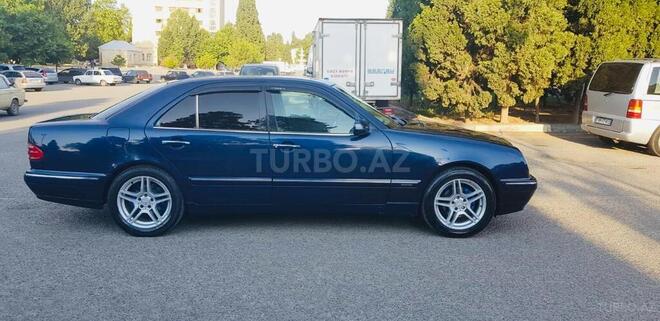 Mercedes E 240 2000, 450,000 km - 2.4 l - Gəncə