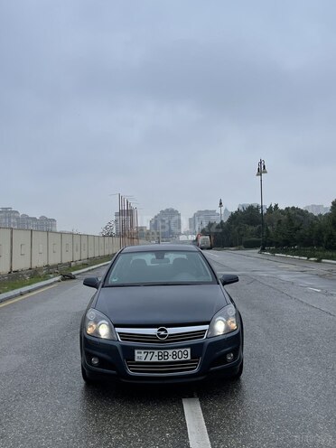 Opel Astra 2010, 49,800 km - 1.4 l - Bakı