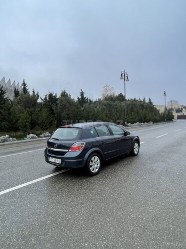 Opel Astra 2010, 49,800 km - 1.4 l - Bakı