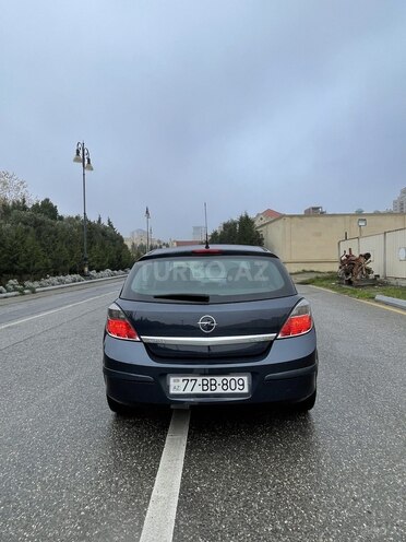 Opel Astra 2010, 49,800 km - 1.4 l - Bakı