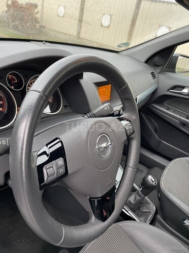 Opel Astra 2010, 49,800 km - 1.4 l - Bakı