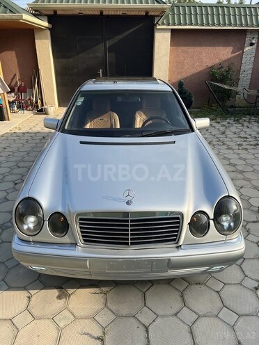 Mercedes E 230 1996, 390,000 km - 2.3 l - Bakı