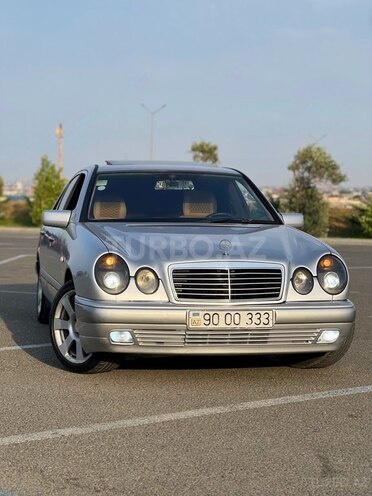 Mercedes E 230 1996, 390,000 km - 2.3 l - Bakı