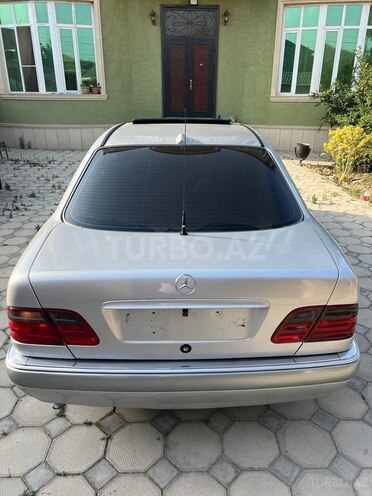 Mercedes E 230 1996, 390,000 km - 2.3 l - Bakı