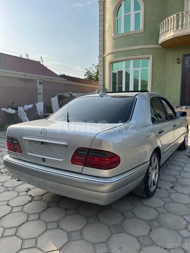 Mercedes E 230 1996, 390,000 km - 2.3 l - Bakı