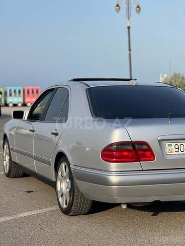 Mercedes E 230 1996, 390,000 km - 2.3 l - Bakı