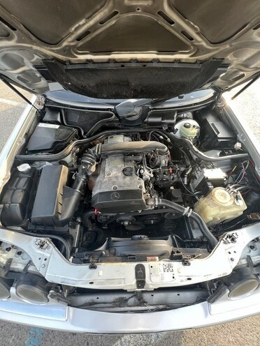 Mercedes E 230 1996, 390,000 km - 2.3 l - Bakı