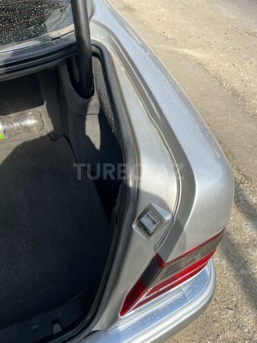 Mercedes E 230 1996, 390,000 km - 2.3 l - Bakı