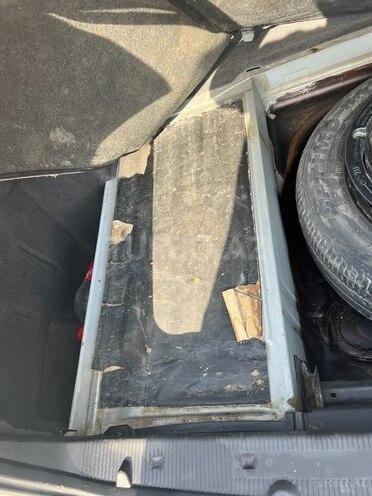 Mercedes E 230 1996, 390,000 km - 2.3 l - Bakı