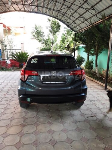 Honda HR-V 2017, 172,000 km - 1.8 l - Bakı
