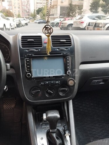 Volkswagen Jetta 2006, 321,000 km - 2.5 l - Bakı