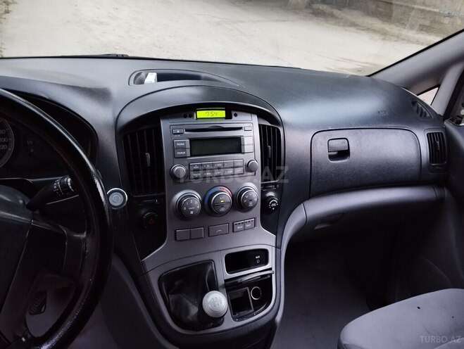 Hyundai H-1 2008, 395,000 km - 2.5 l - Bakı