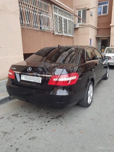 Mercedes E 200 2012, 176,000 km - 2.0 l - Bakı
