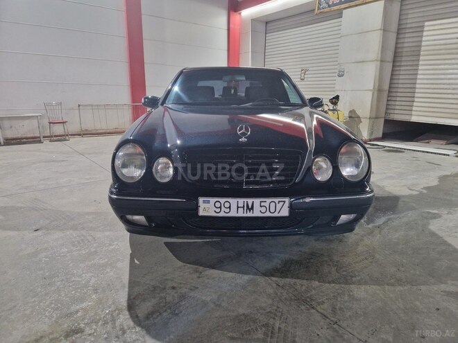 Mercedes E 320 2000, 310,000 km - 3.2 l - Bakı