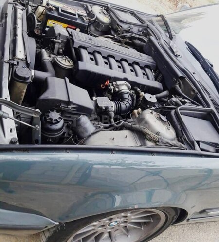 BMW 520 1991, 515,000 km - 2.0 l - Bakı