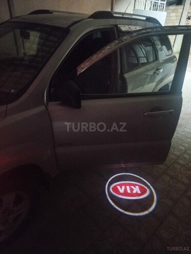 Kia Sportage 2006, 387,000 km - 2.0 l - Masallı