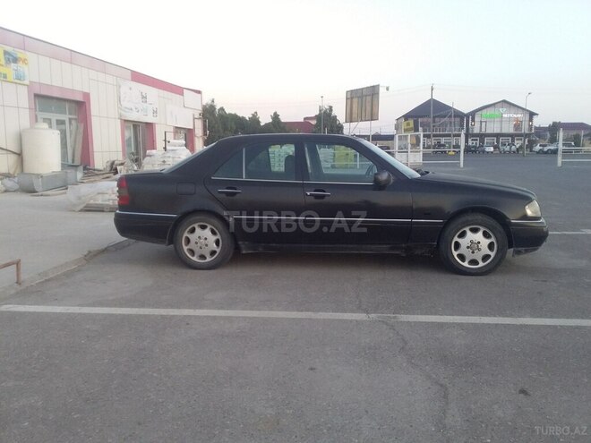 Mercedes C 180 1994, 220,000 km - 1.8 l - Bakı