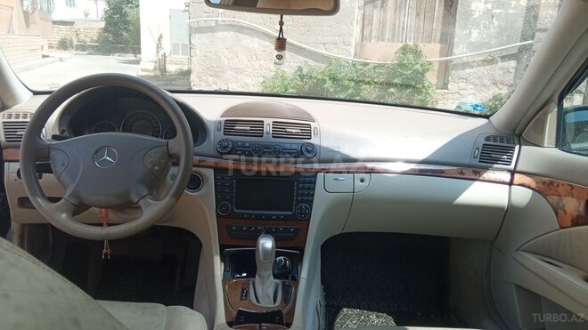 Mercedes E 240 2004, 354,648 km - 2.6 l - Bakı