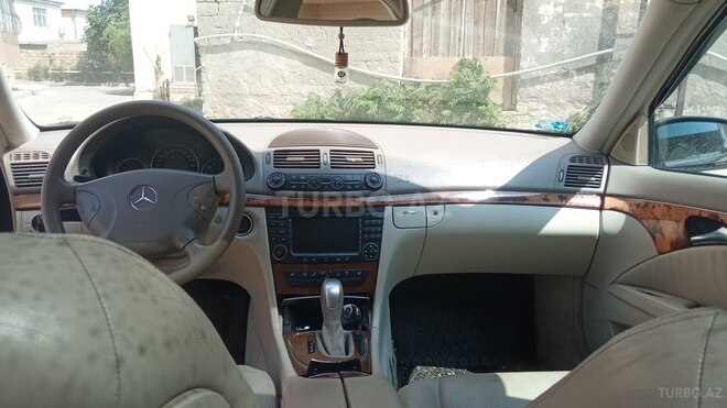Mercedes E 240 2004, 354,648 km - 2.6 l - Bakı