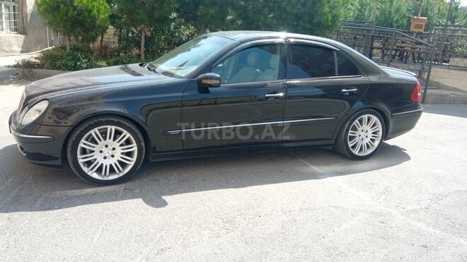 Mercedes E 240 2004, 354,648 km - 2.6 l - Bakı