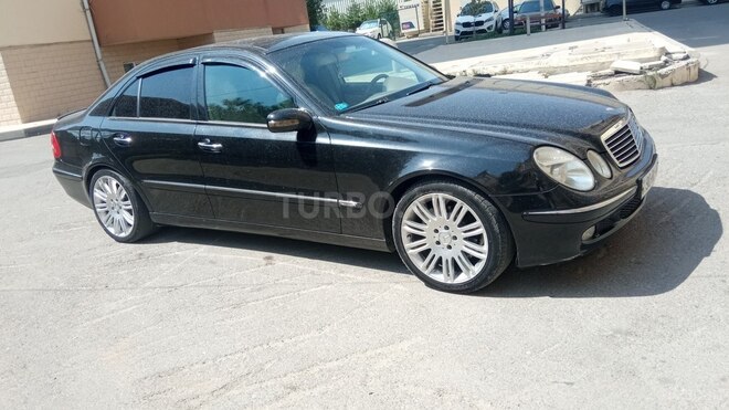 Mercedes E 240 2004, 354,648 km - 2.6 l - Bakı