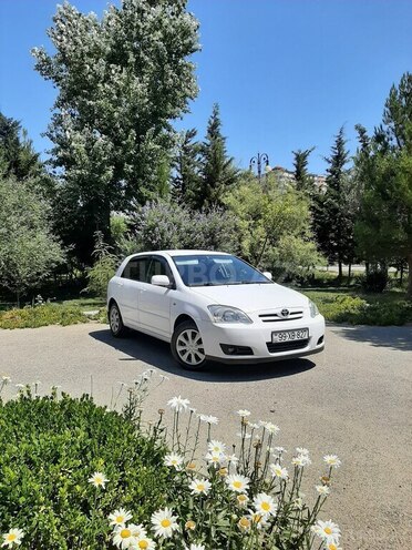 Toyota Corolla 2006, 246,000 km - 1.4 л - Bakı