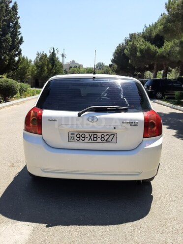 Toyota Corolla 2006, 246,000 km - 1.4 л - Bakı