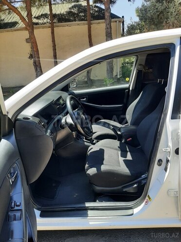 Toyota Corolla 2006, 246,000 km - 1.4 л - Bakı