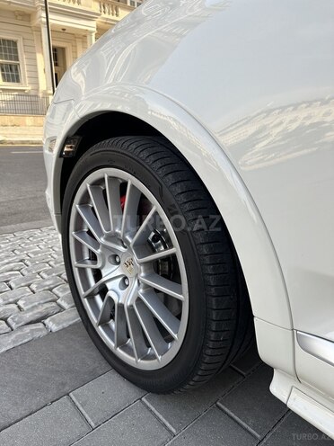 Porsche Cayenne Turbo S 2009, 56,378 km - 4.8 l - Bakı