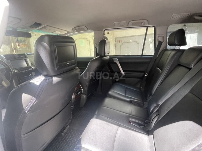 Toyota Prado 2010, 239,000 km - 2.7 l - Bakı