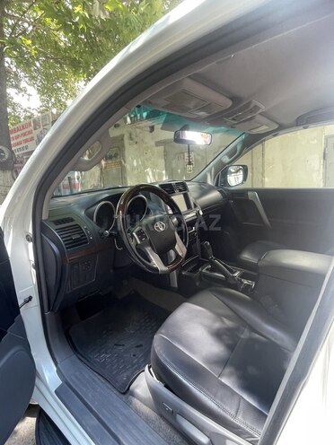 Toyota Prado 2010, 239,000 km - 2.7 l - Bakı