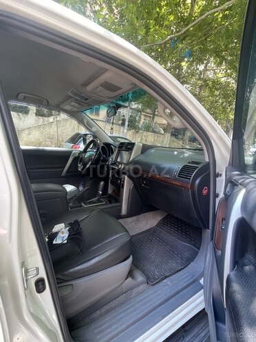 Toyota Prado 2010, 239,000 km - 2.7 l - Bakı