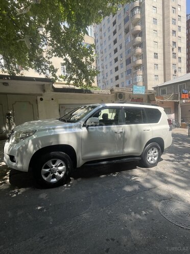 Toyota Prado 2010, 239,000 km - 2.7 l - Bakı