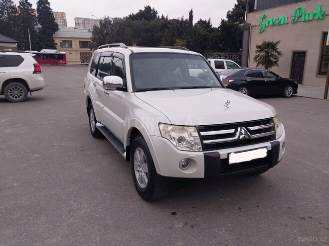 Mitsubishi Pajero 2008, 201,000 km - 3.0 l - Bakı