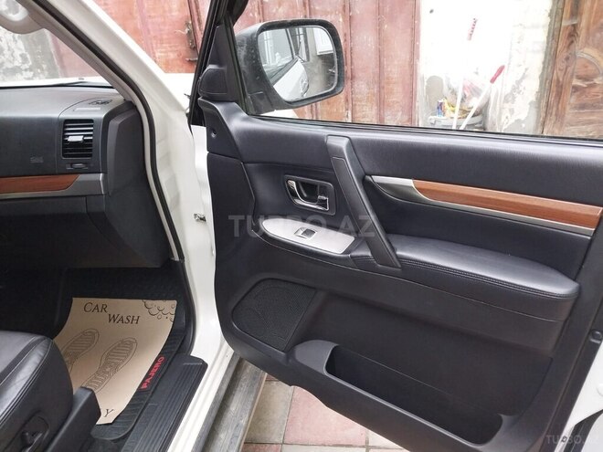 Mitsubishi Pajero 2008, 201,000 km - 3.0 l - Bakı