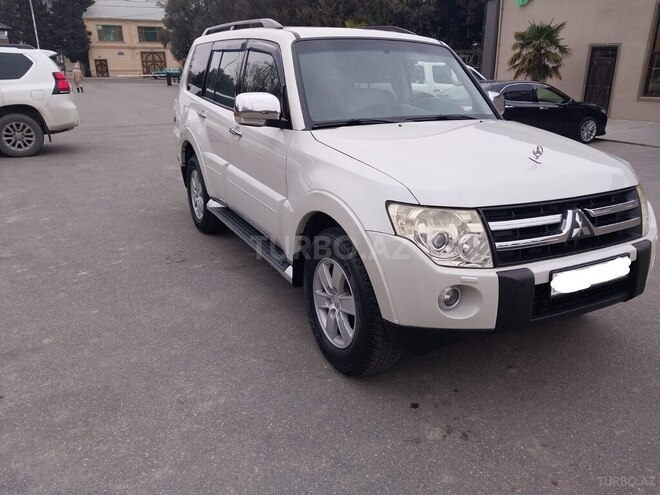 Mitsubishi Pajero 2008, 201,000 km - 3.0 l - Bakı