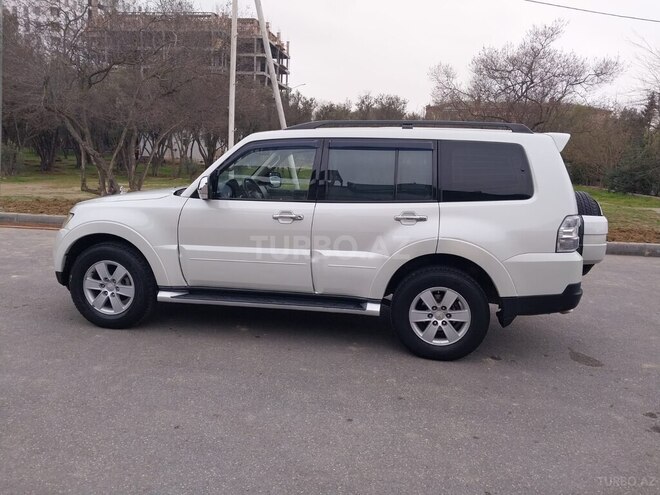 Mitsubishi Pajero 2008, 201,000 km - 3.0 l - Bakı