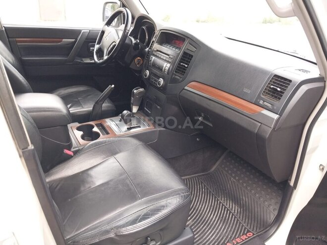 Mitsubishi Pajero 2008, 201,000 km - 3.0 l - Bakı