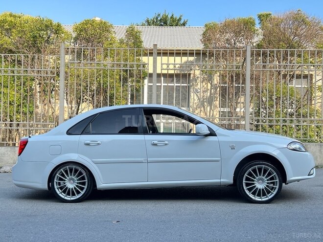 Daewoo Gentra 2014, 236,000 km - 1.5 л - Bakı